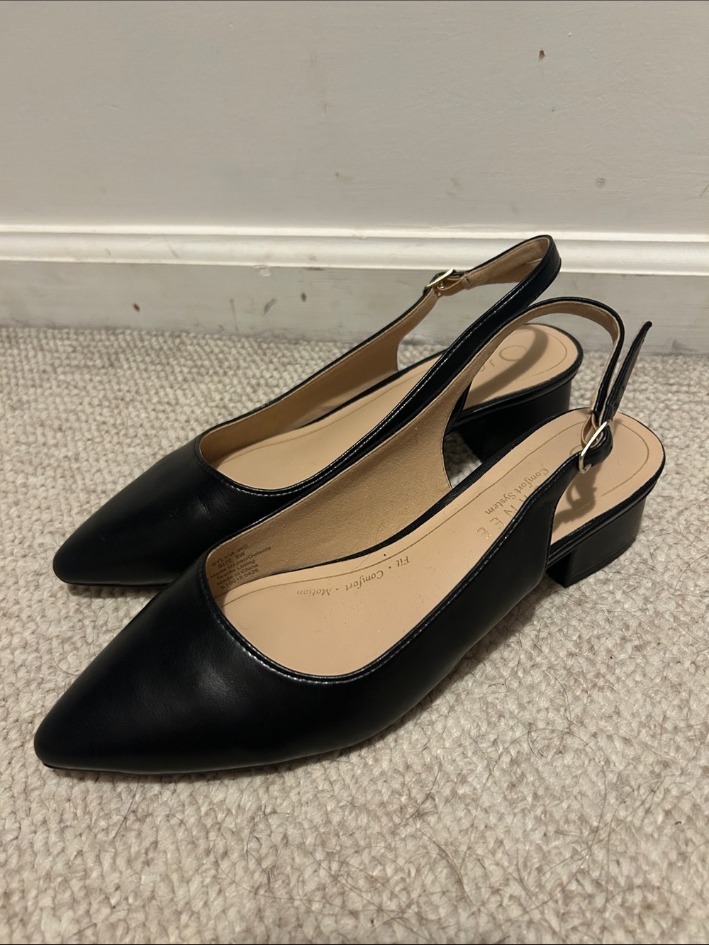 Journee Collection Black Pointed Slingback Low Block Heel Mules
